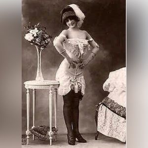 🍃🌺🍃 We love our underpinnings  🍃🌺🍃